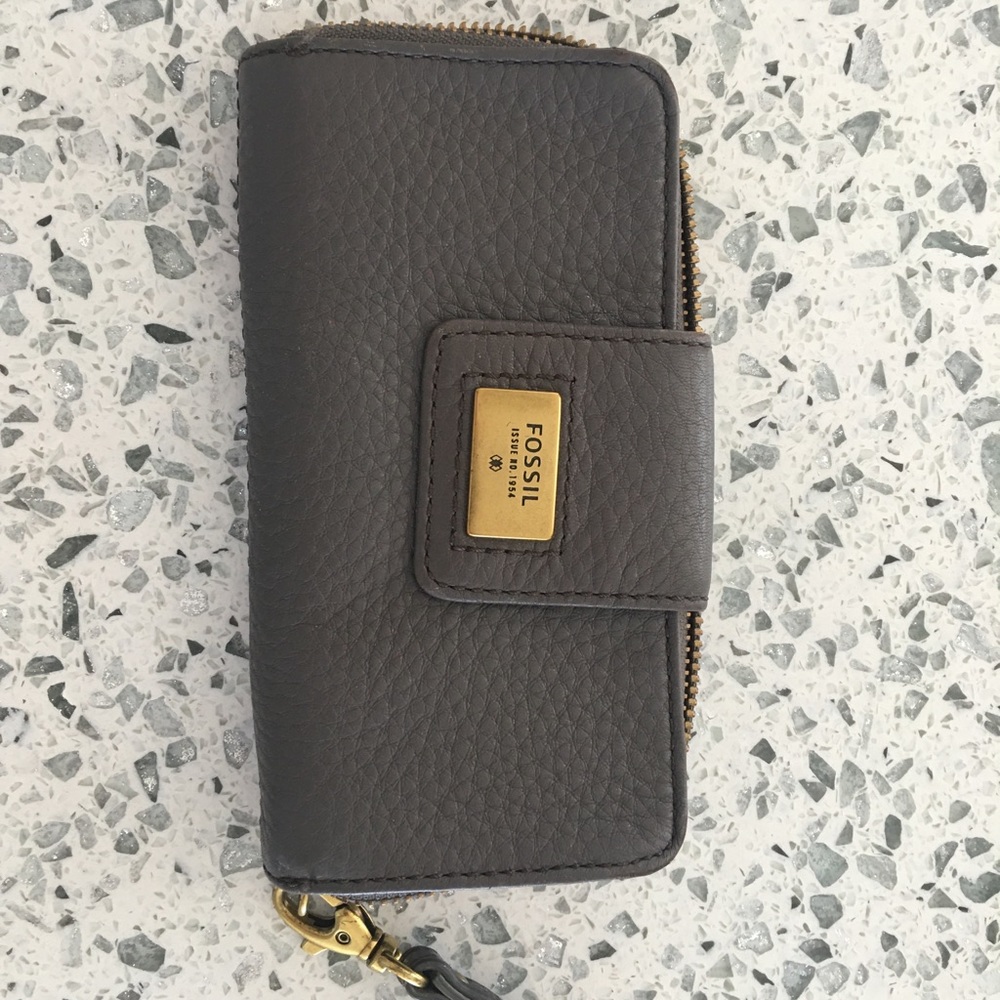 Women’s Fossil Wallet
